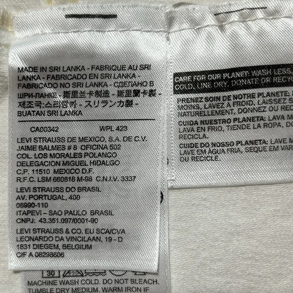 LEVI'S White Denim Trucker Jacket Women sz L Cropped Raw Hem - See Notes - Picture 10 of 11